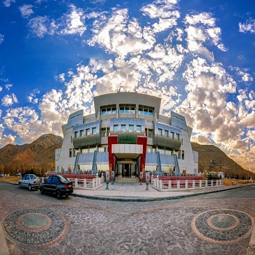 اندیشه داران ابد کوشا